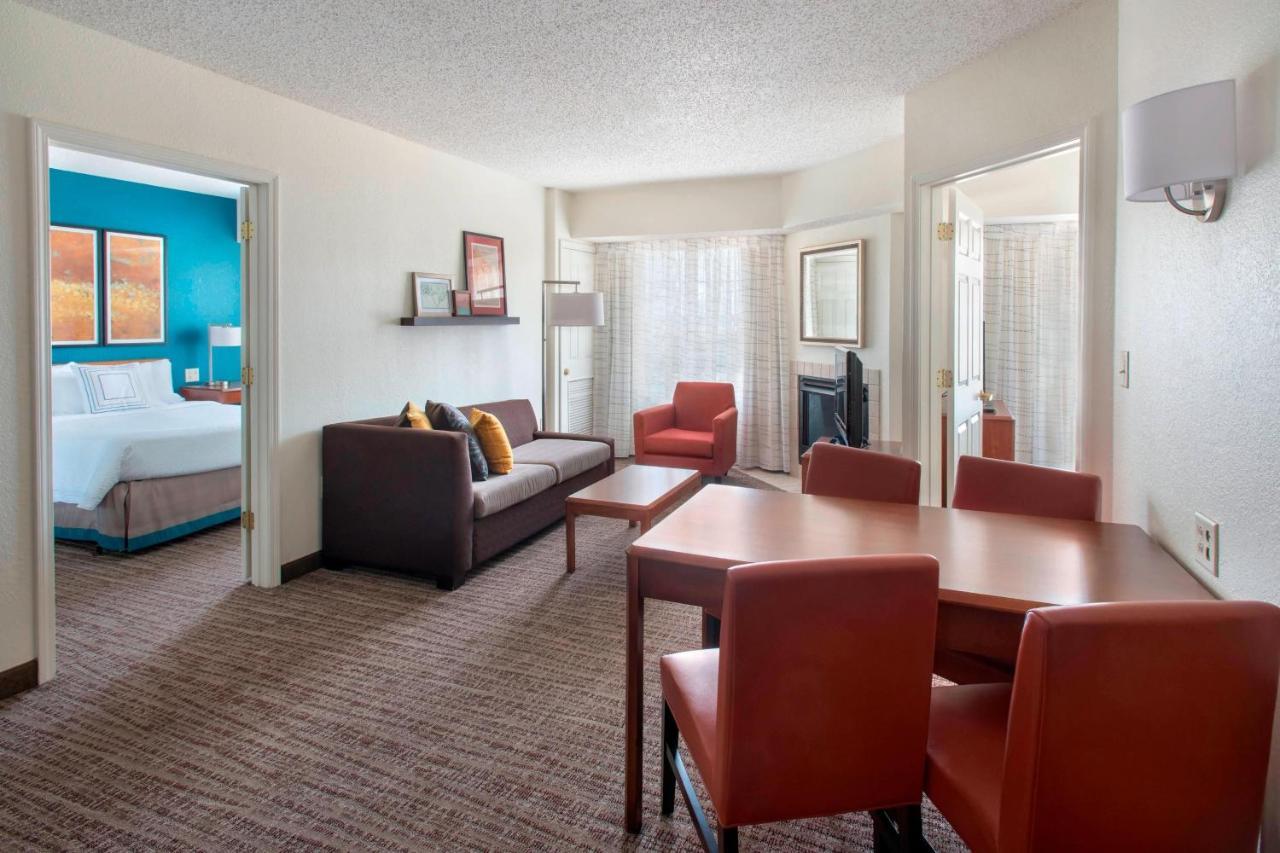 Residence Inn Long Island Hauppauge/Islandia Buitenkant foto