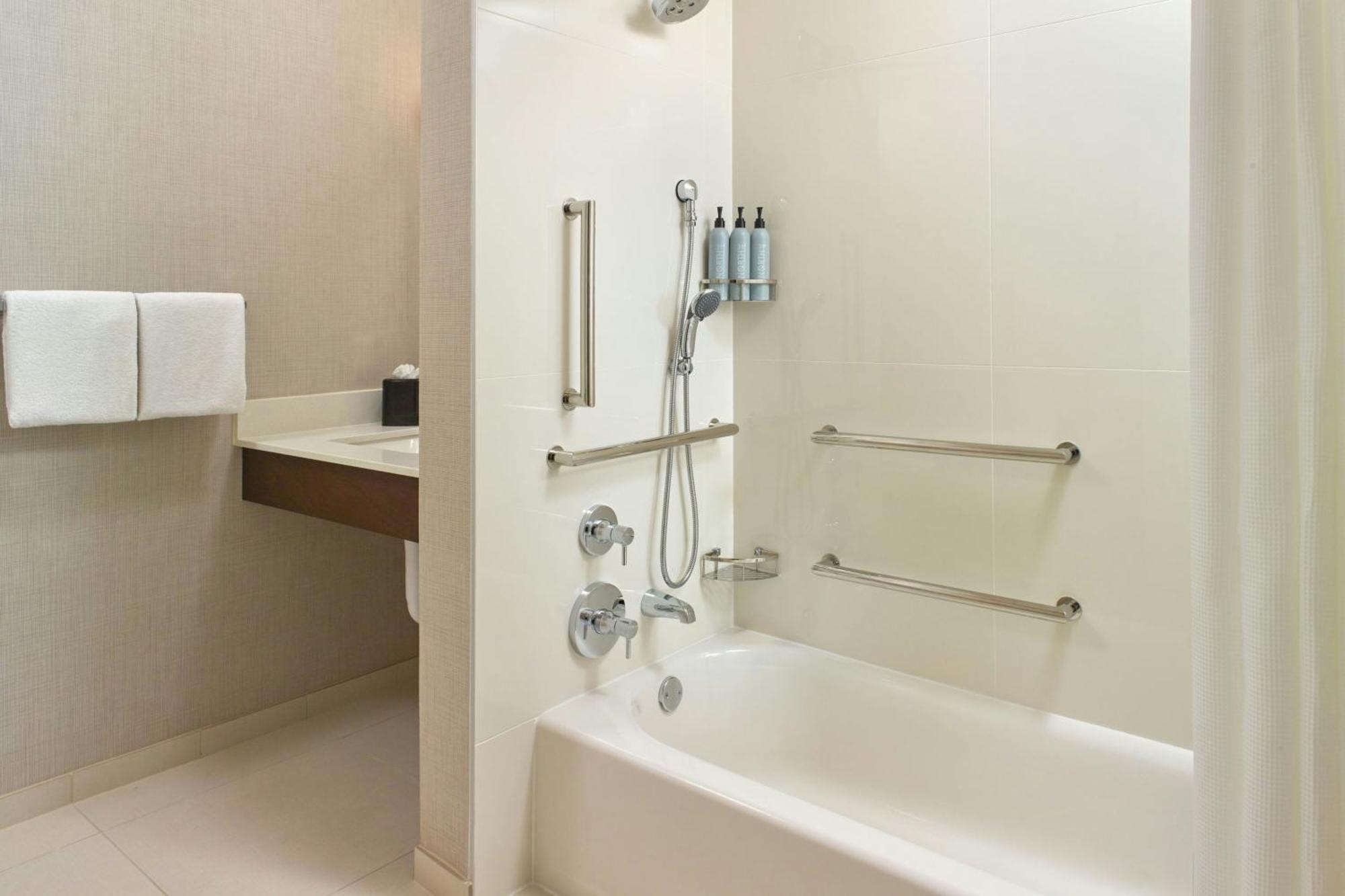 Residence Inn Long Island Hauppauge/Islandia Buitenkant foto