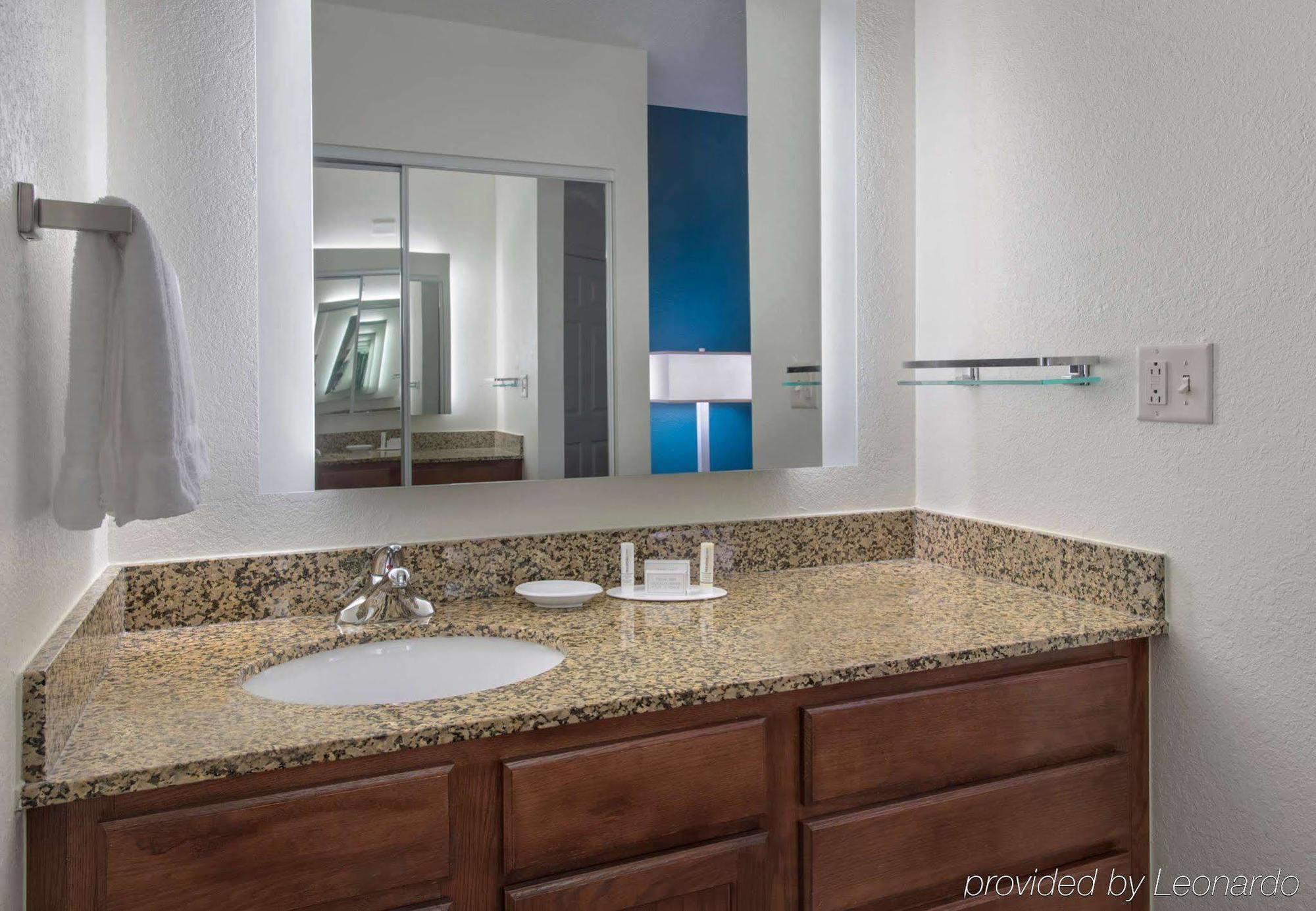 Residence Inn Long Island Hauppauge/Islandia Buitenkant foto